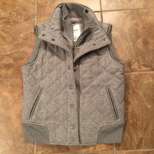 Aeropostale Quilted Vest